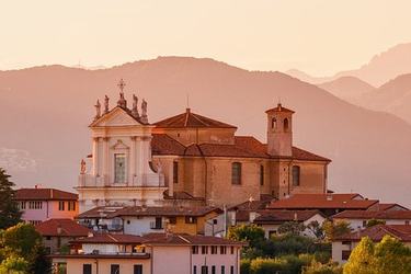 名人名言假如生活欺骗了你71条