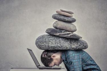 女人压力大的心情短句 一个人撑得很累的句子